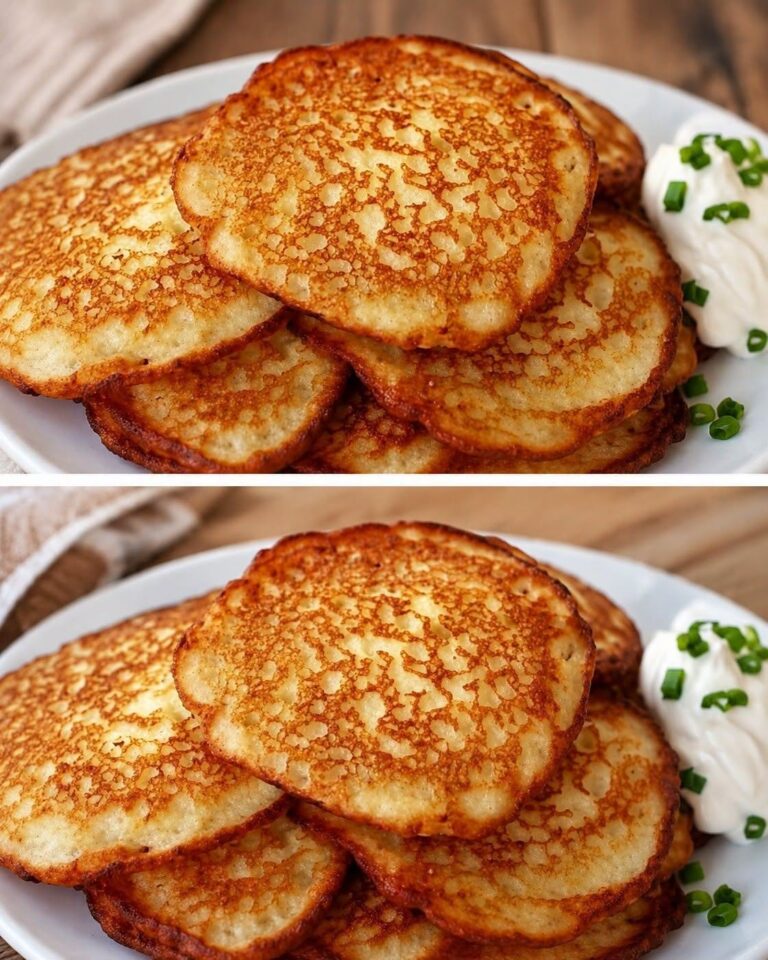 Clătite de cartofi care nu necesită răzuire. Iar sosul special le face incredibil de delicioase.