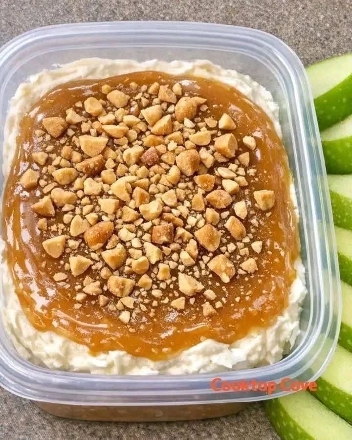 Mama obișnuia să ne pregătească acest mic dejun din 3 ingrediente în fiecare toamnă. Îmi aduce aminte de unele dintre cele mai frumoase amintiri din copilărie și este garantat că va dispărea în câteva secunde.