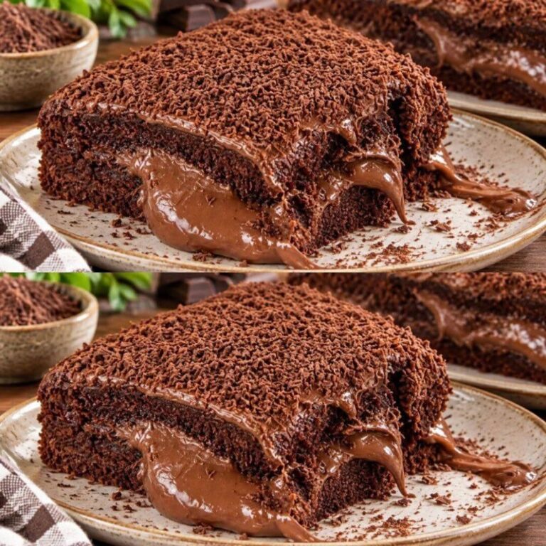 Cel mai delicios tort de ciocolată: doar 3 ingrediente și sub 20 de minute