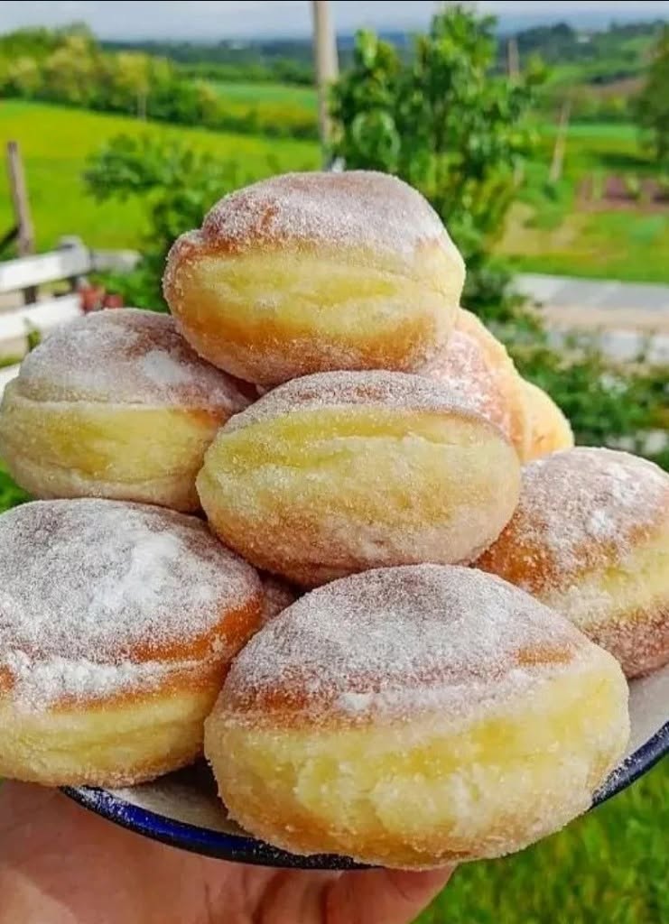 Gogoși de casă moi și aerate