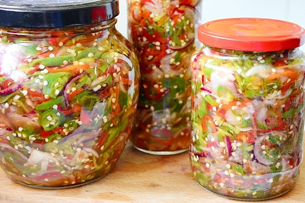 Salata de legume pentru iarna reteta traditionala ardeleneasca de ciolomada